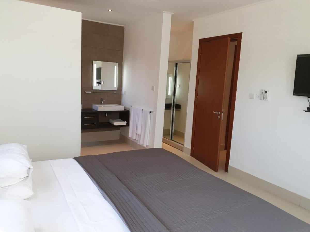 Relax Waterfront Serviced Apartment Bijilo Exterior foto